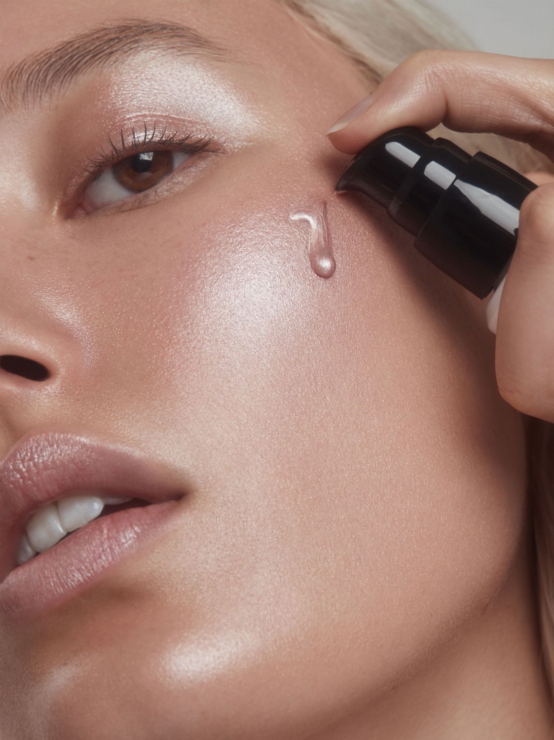 VLITTER Natural Face & Body Glow